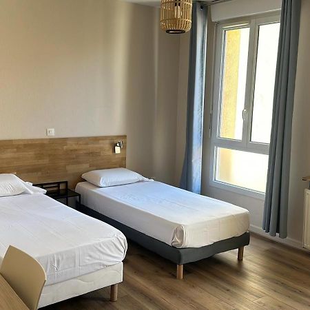 Hotel In Paris Обервилье Экстерьер фото